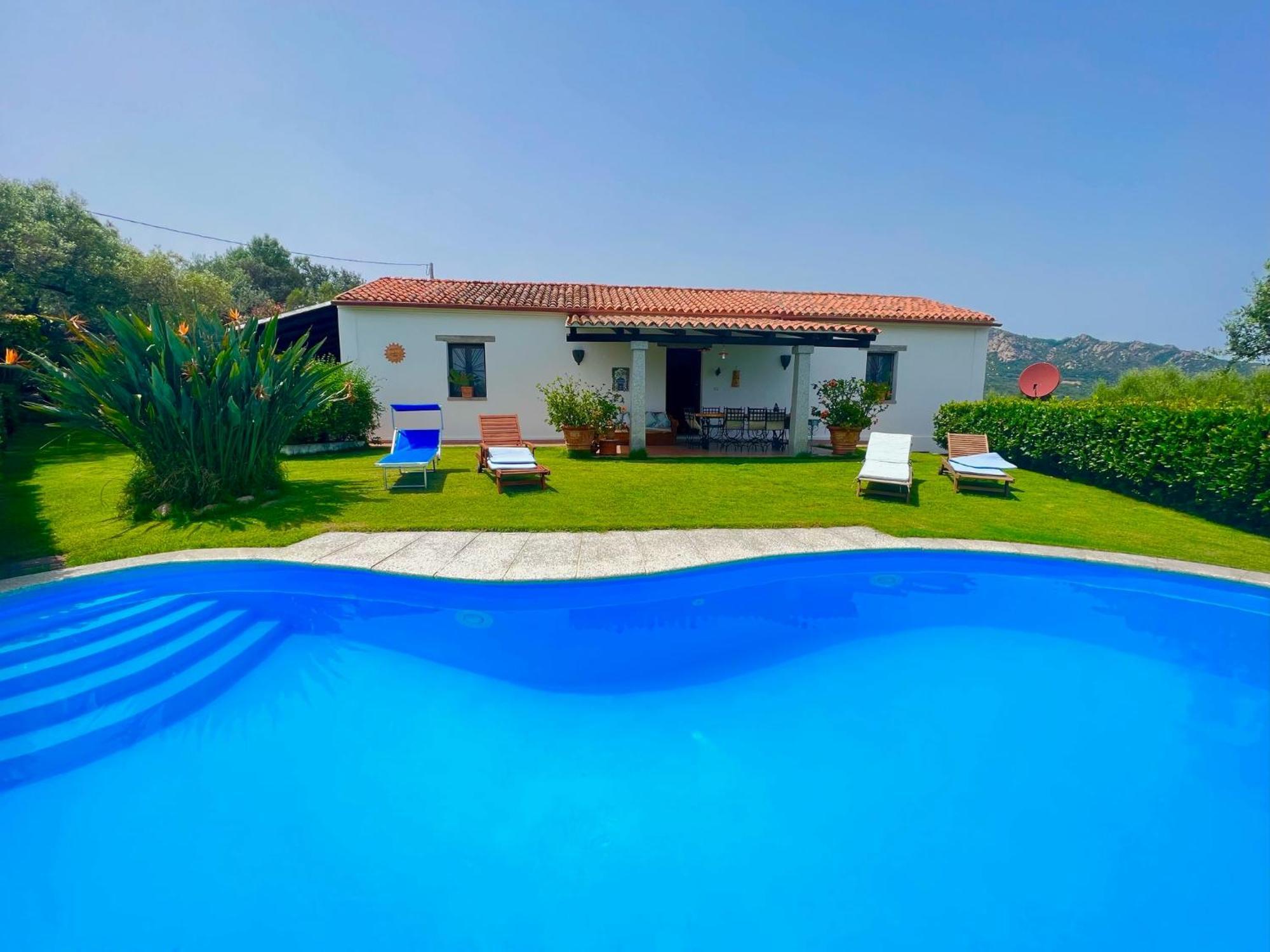 Villa Peditoltu Olbia Exterior photo